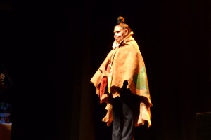 Songwoman Maroochy Barambah welcomes Caxton's guests to Country